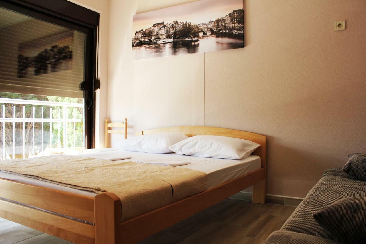Ðenovići Mimoza Apartments מראה חיצוני תמונה